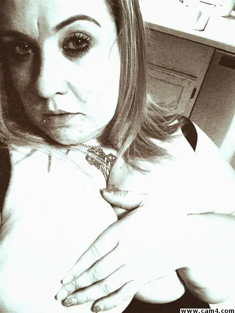 MilkyBBWMilf image 0